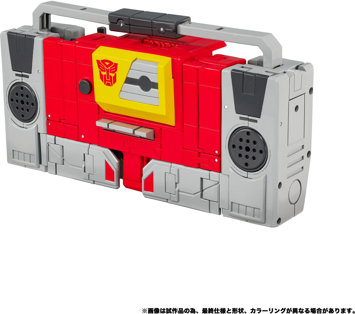 Transformers - Takara Tomy Masterpiece - MPG-25 Broadcast & Steeljaw Action Figures